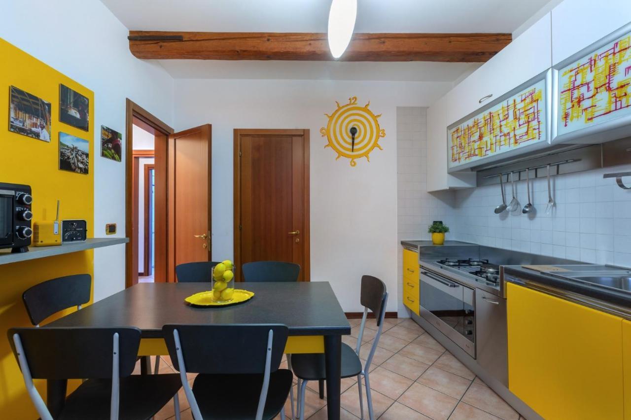 Central Ferrara Apartment Екстер'єр фото