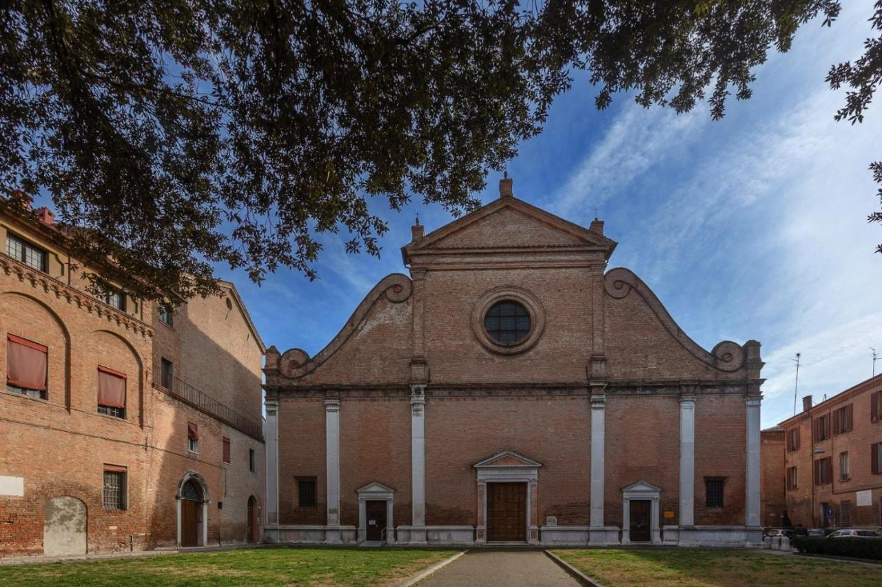 Central Ferrara Apartment Екстер'єр фото